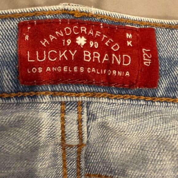 Lucky Brand Jeans Sienna Cigarette Light Wash Destroyed Distressed Size 4 / 27 - Picture 7 of 13